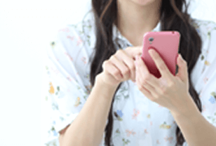 マウスピースを装着する口元